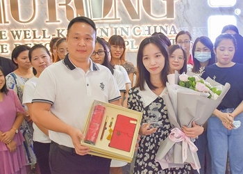 Cina Guangzhou Jiurong Packaging Co.,Ltd Profil Perusahaan